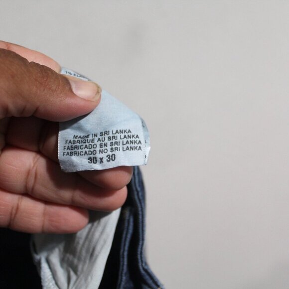 Levi's Women Blue Jeans Demi Curve Casual Size 30 - Picture 10 of 11